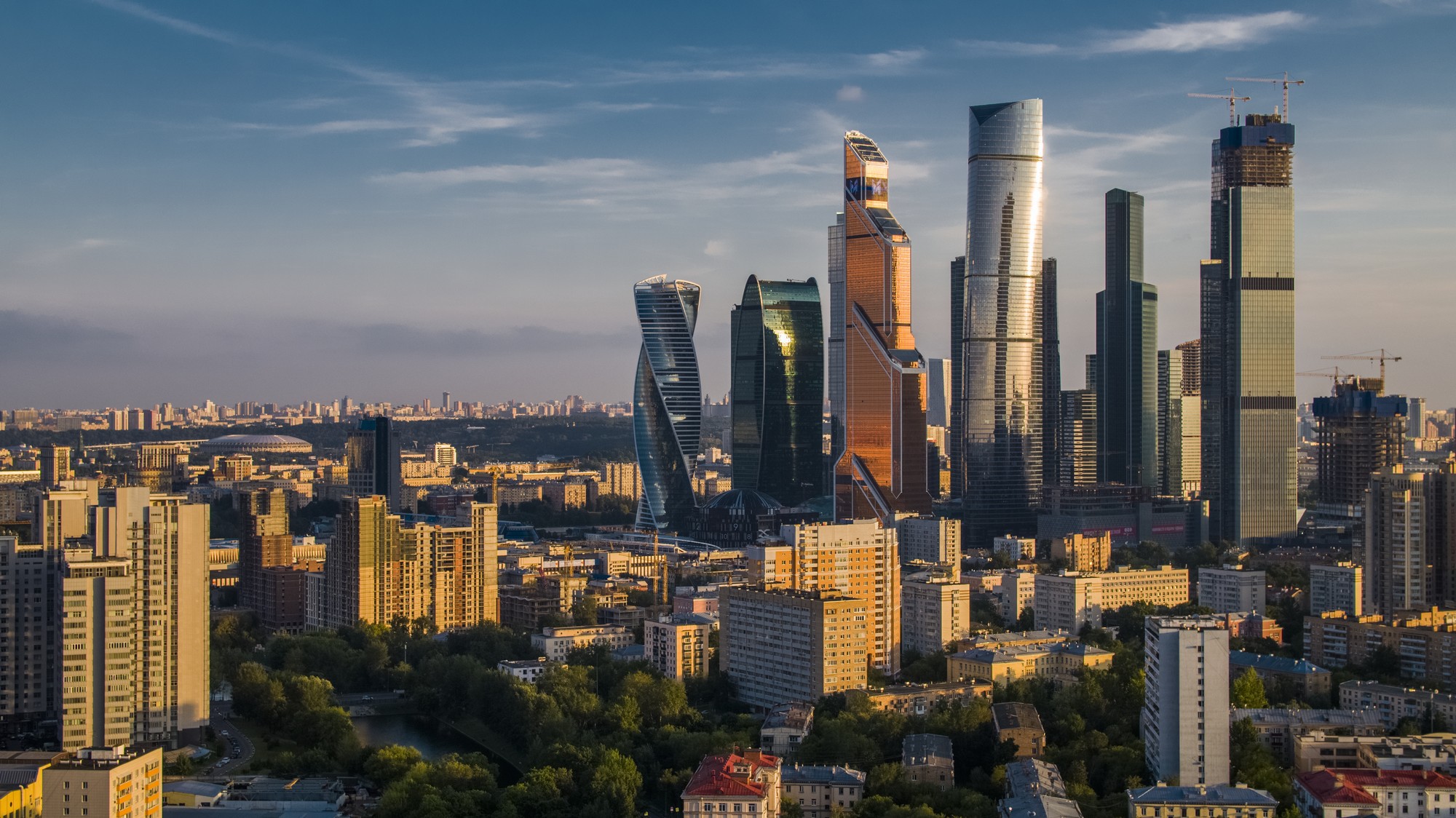 Пресненский. ЦАО Пресненский район. Пресня район Москвы. Красногвардейский бульвар 15с2. Красная Пресня вид на Москва Сити.