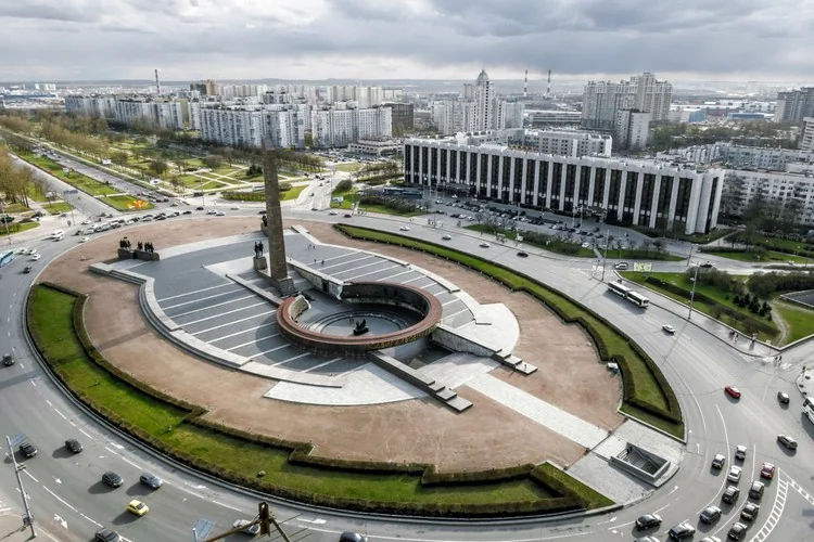 Полис на Московской — Любимый Московский район