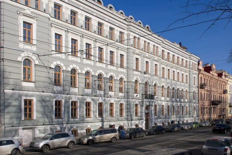 Монферран — Расположение