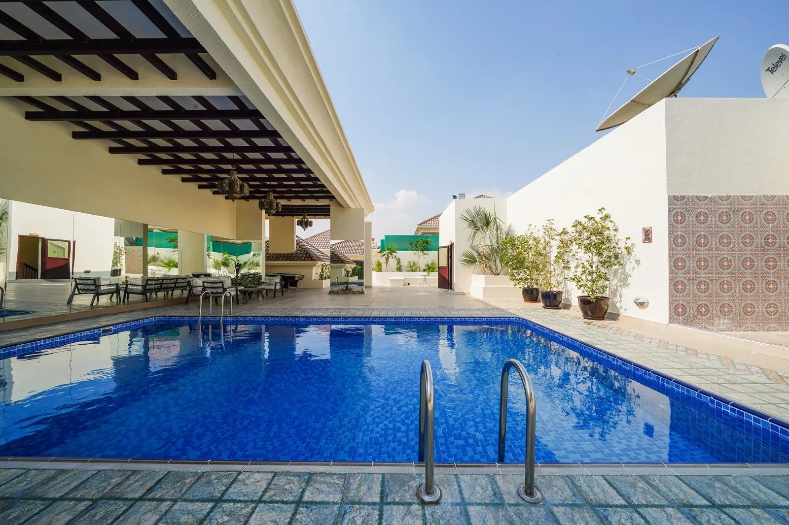 4Direction Residence 1