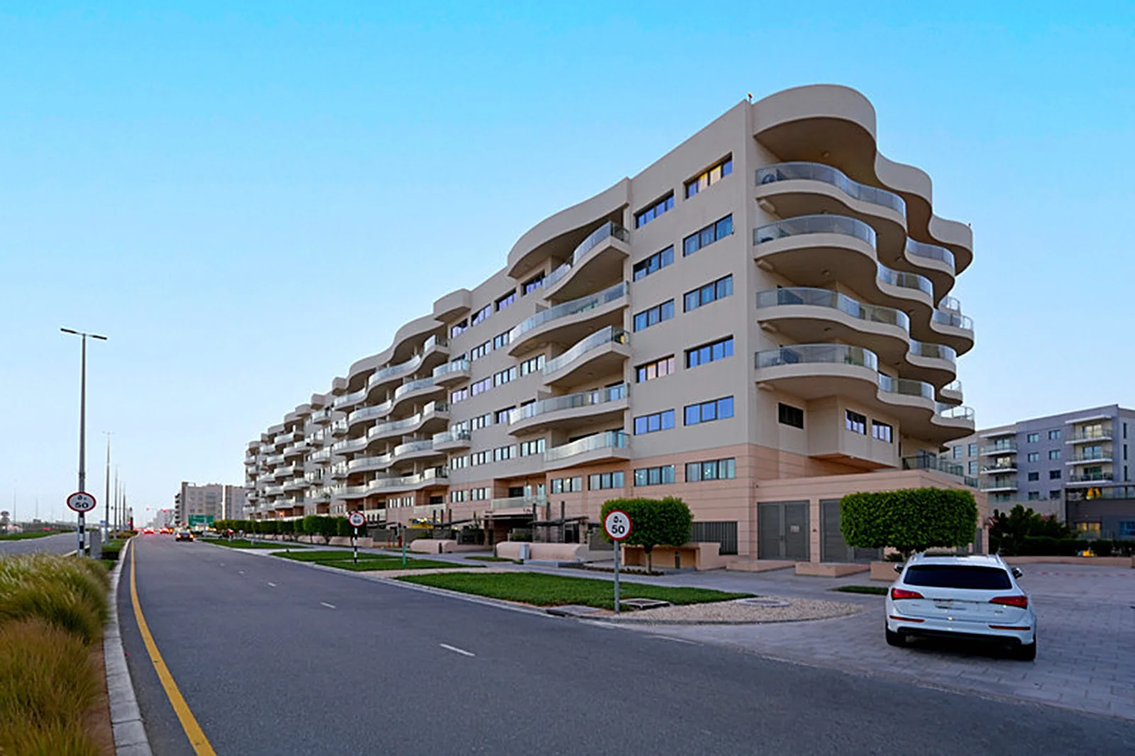 Amwaj 1