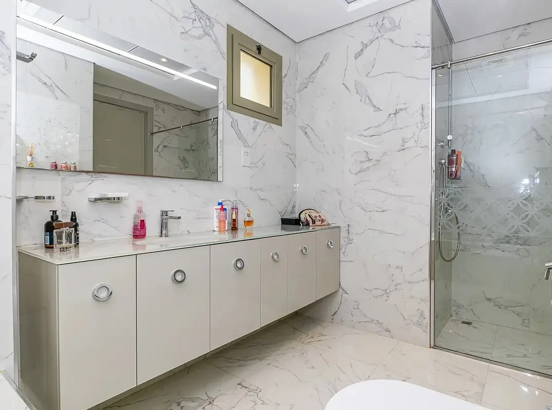 Avenue Residence 2