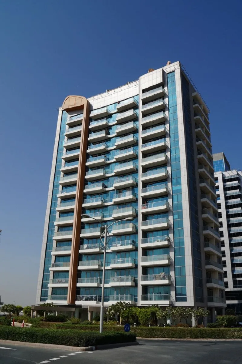 Golf Tower