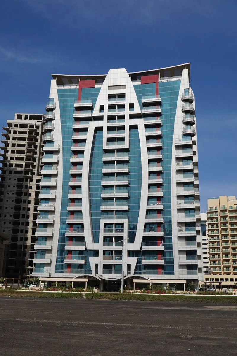 Hub Canal 2 Tower