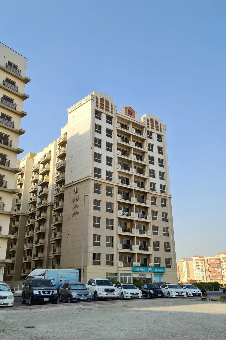 Lady Ratan Manor