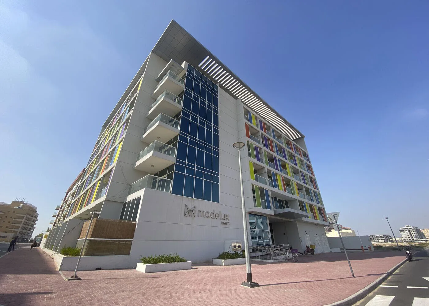 Modelux Tower 1