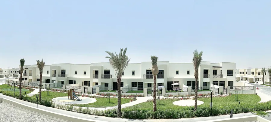Naseem Townhouses