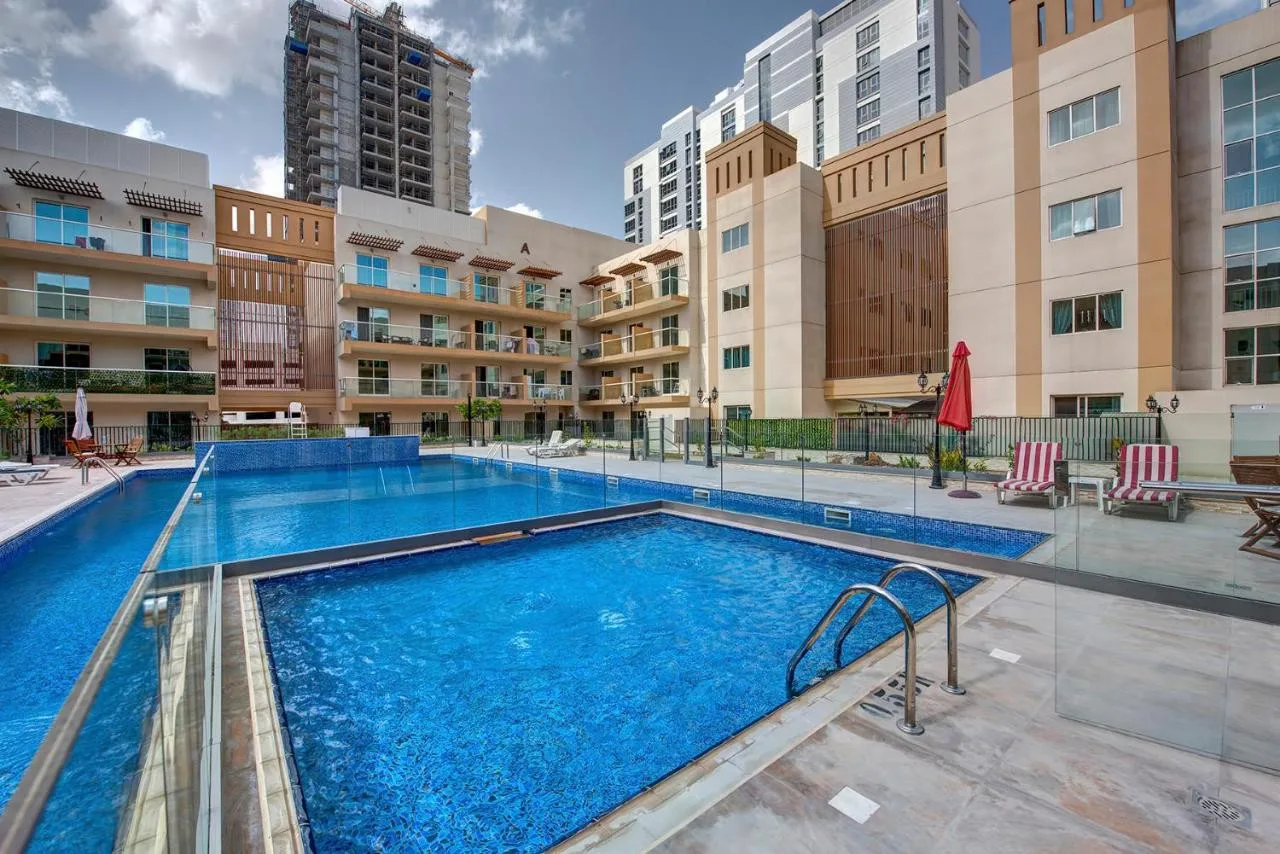 Roxana Residence