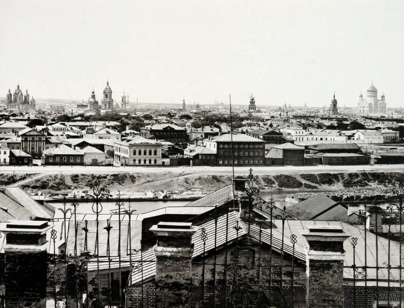 Замоскворечье с Вшивой горки, 1884 год. Второй вид Замоскворечья из альбома Найдёнова