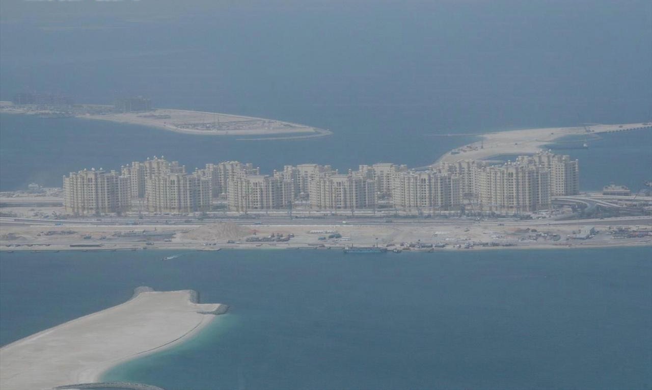 Корпуса Shoreline Apartments на стволе, май 2007 года