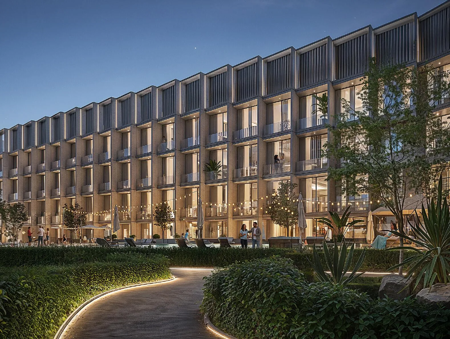Зелёная зона Binghatti Hillcrest вечером: дорожка, газоны и гирлянды
