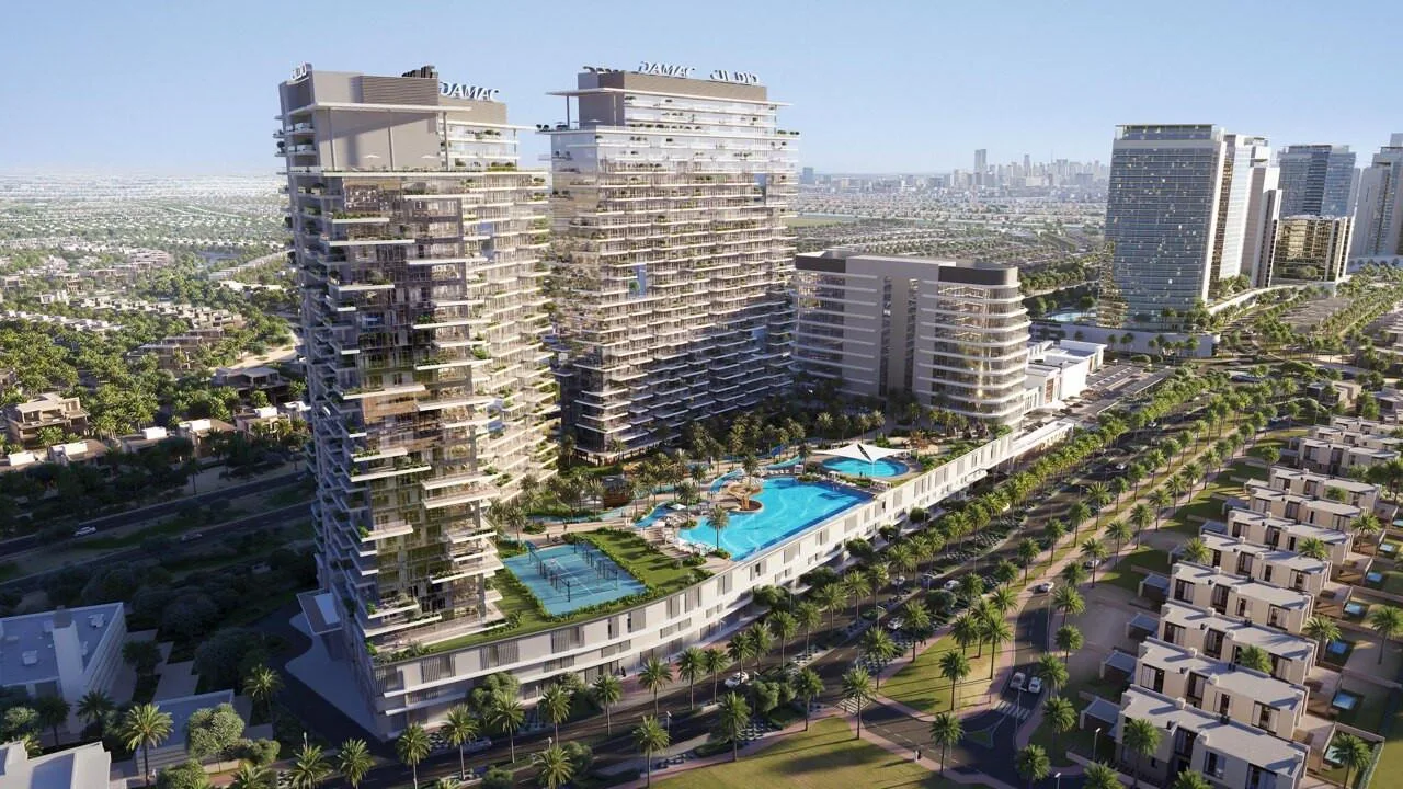 Damac District с высоты среди застройки DAMAC Hills