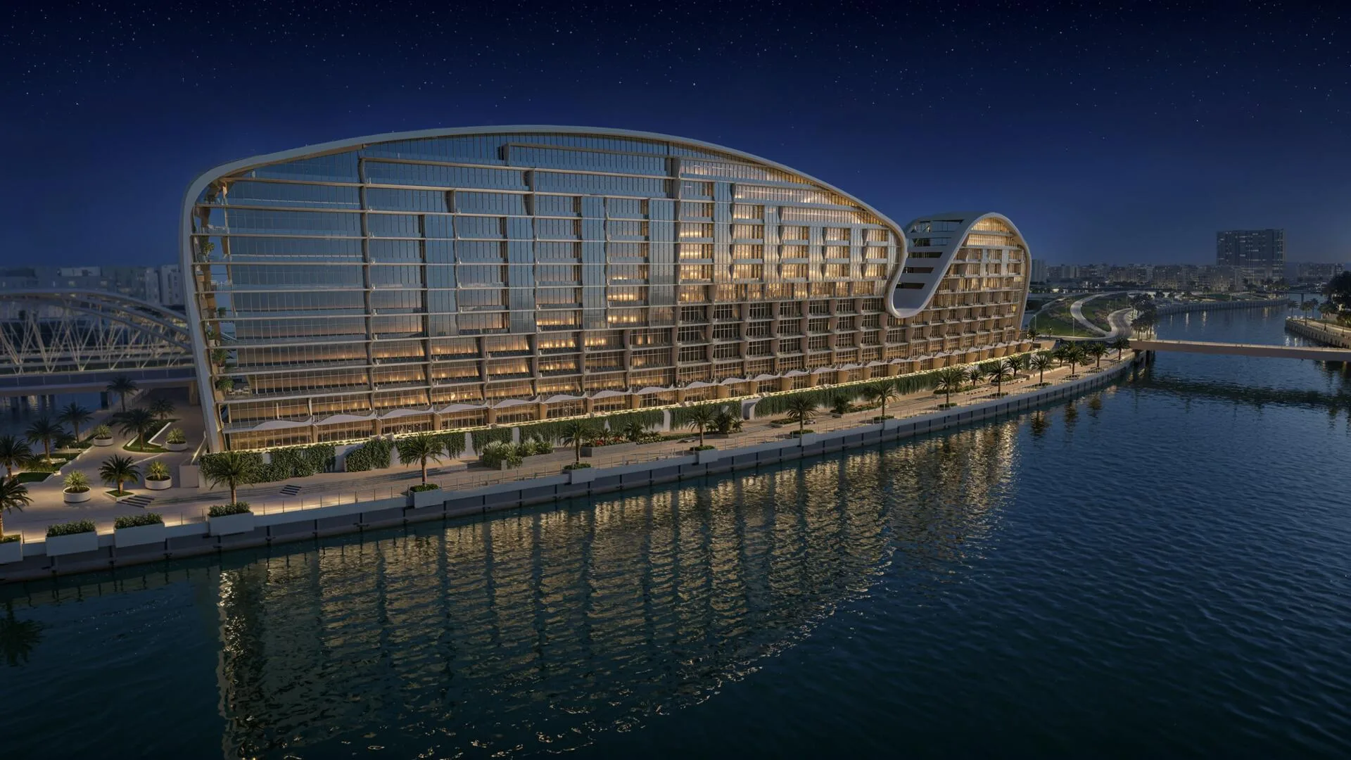 Hilton Residences ночью, отражение в воде
