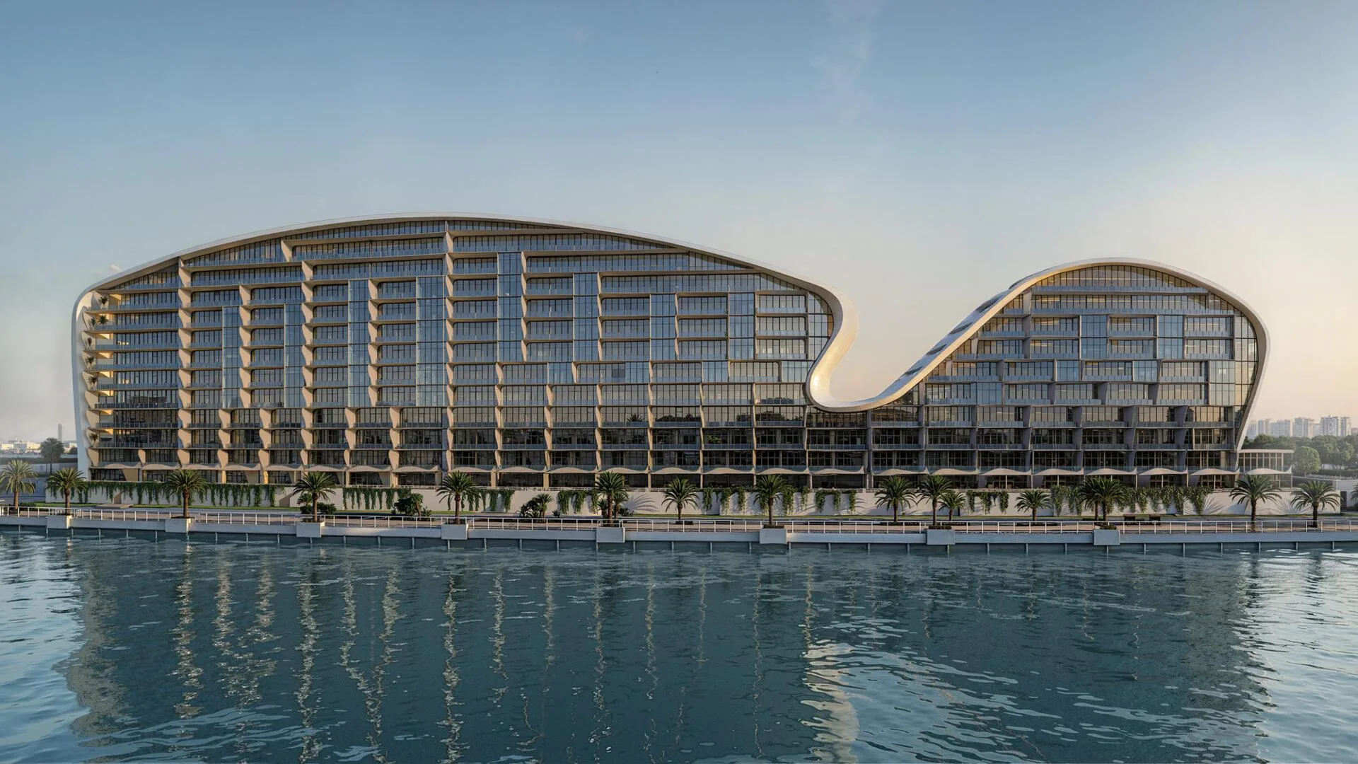 Hilton Residences со стороны воды