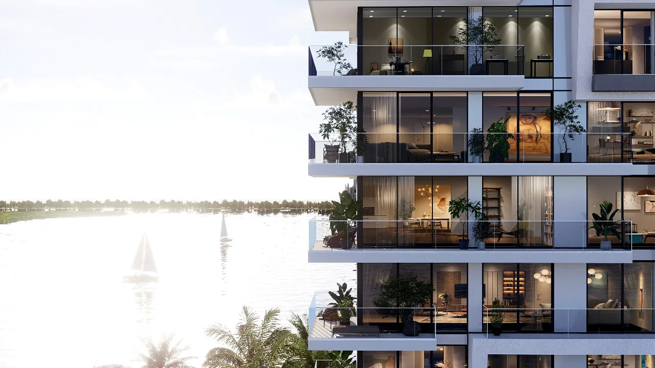 Балконы Icon Tower вечером, свет в квартирах
