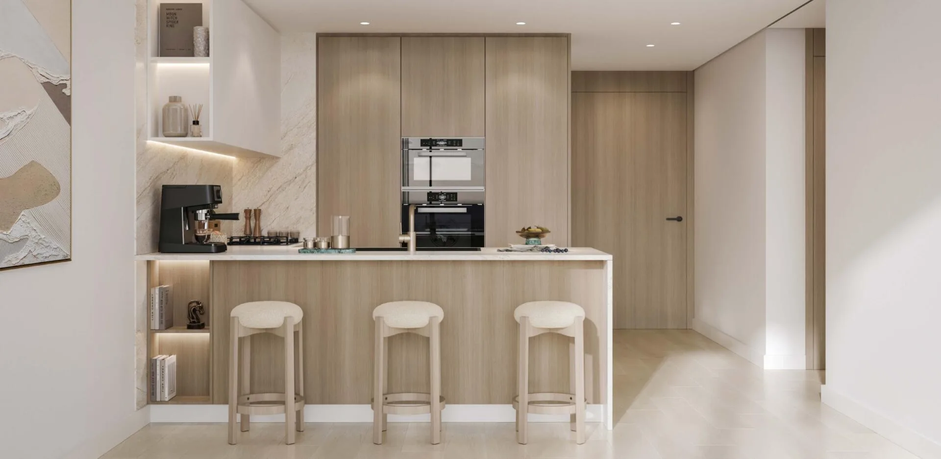 Кухня в квартире Island Heights с барной стойкой