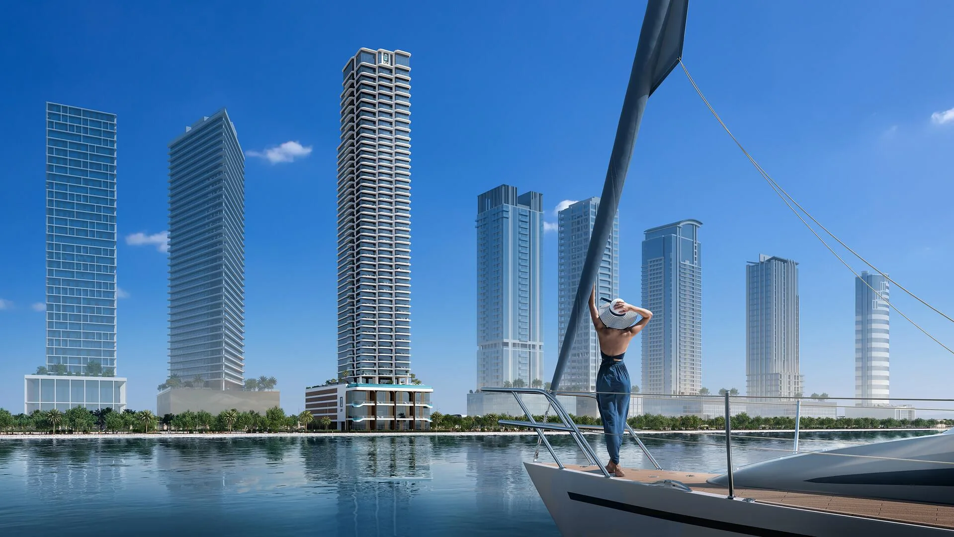 LIV Maritime с воды, вид с палубы яхты