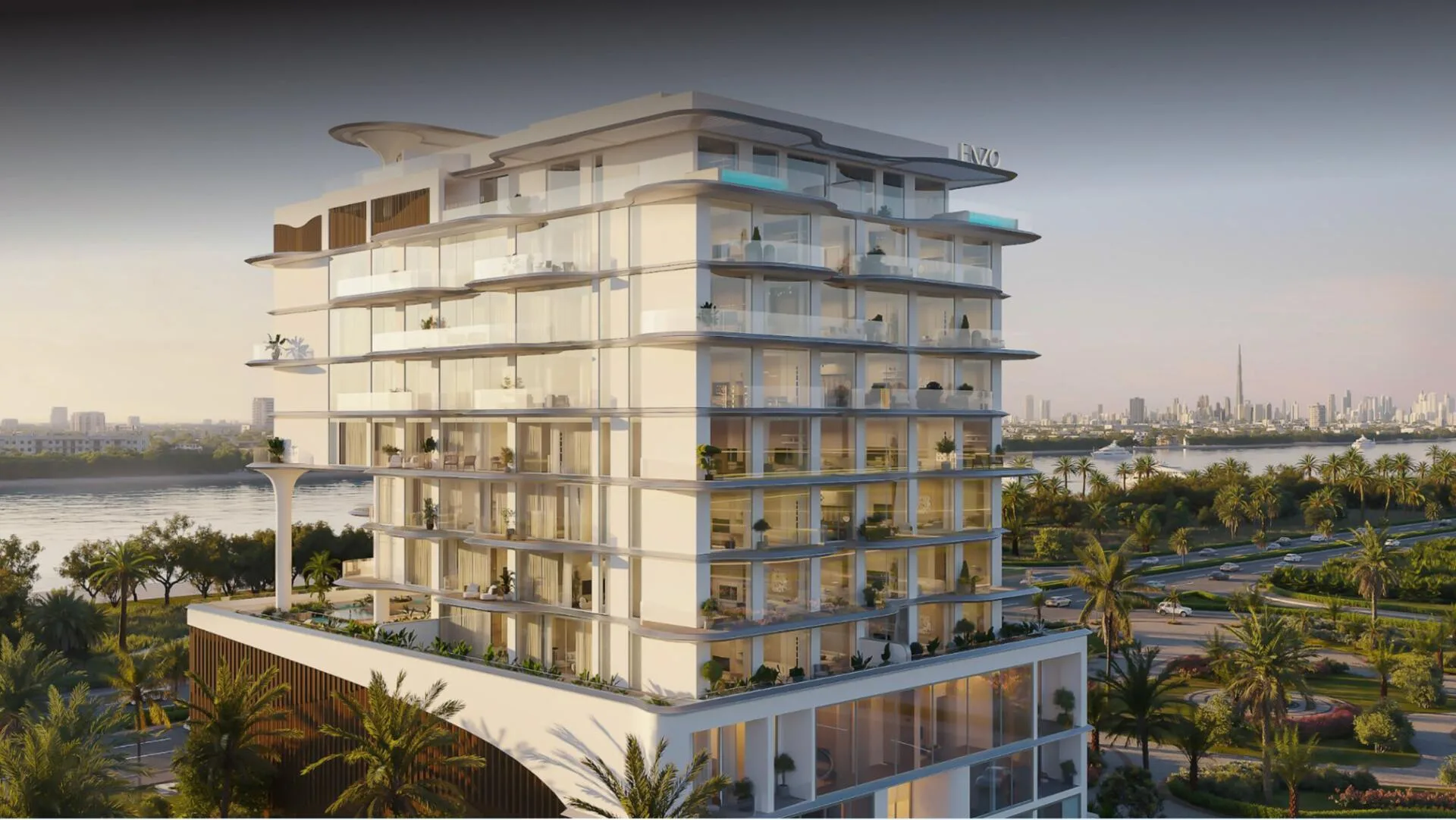 Дом Maravea Residences и силуэт города на горизонте