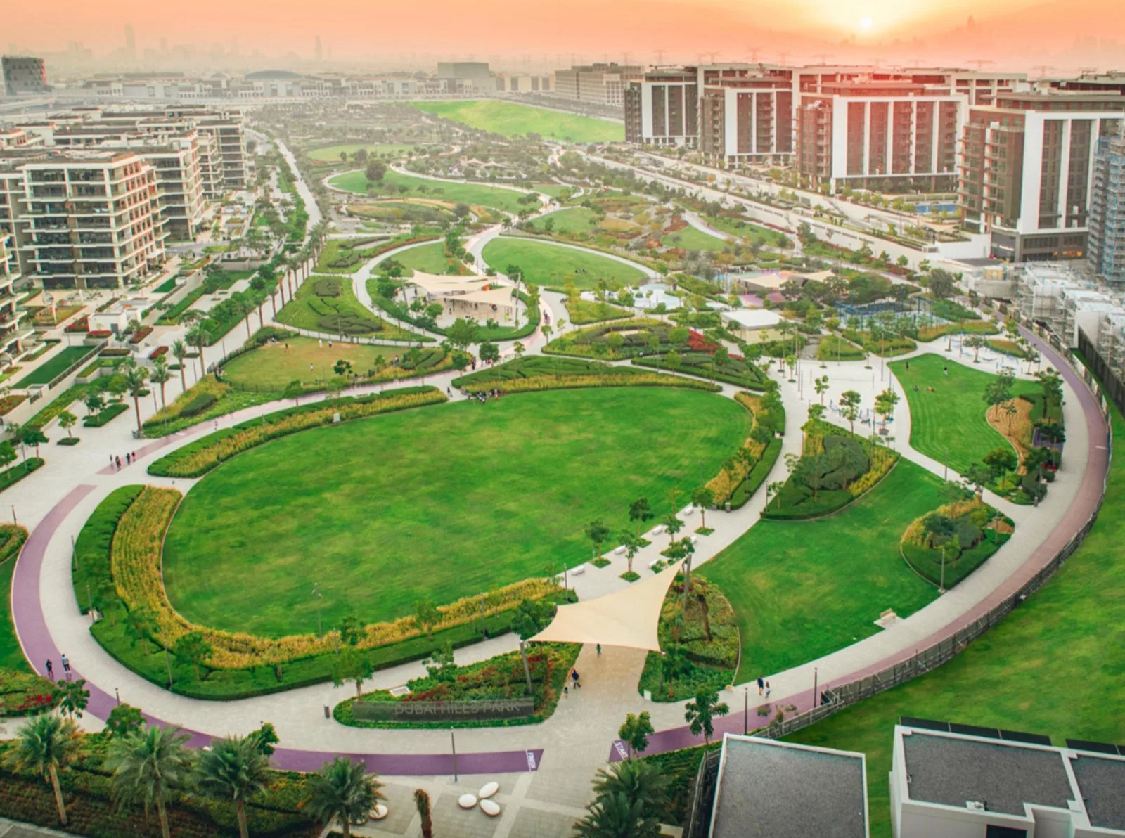 Dubai Hills Park с высоты