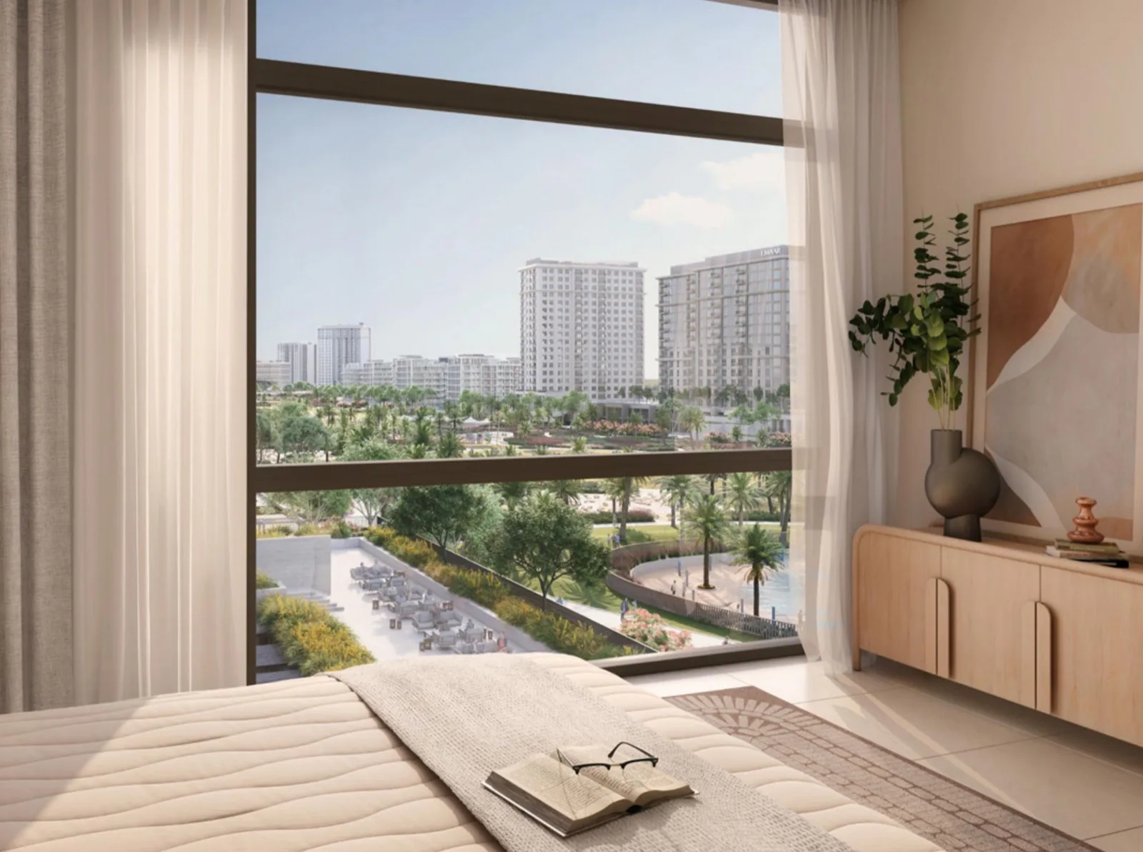 Спальня в Parkside Views с окном на парк
