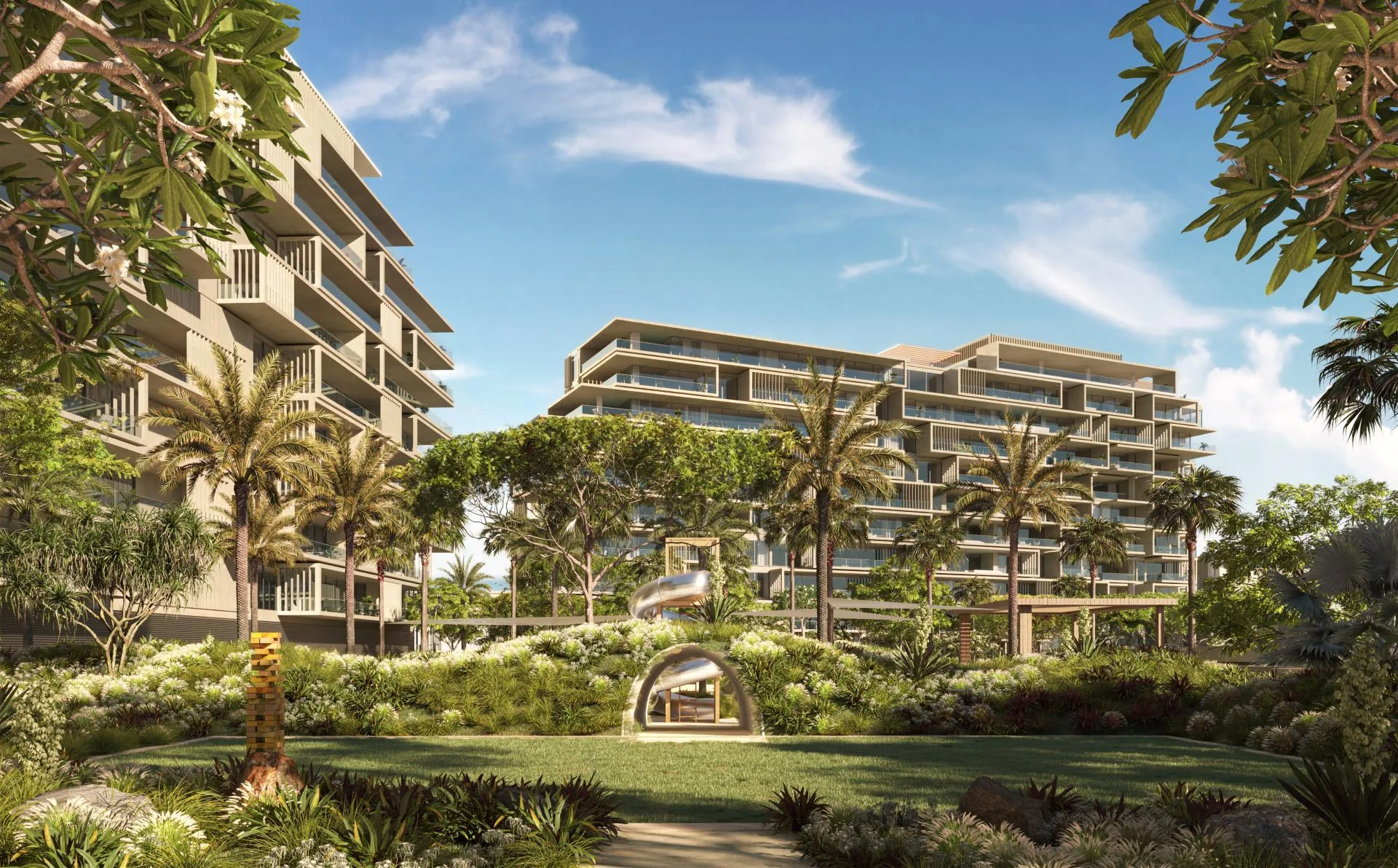 Сад между корпусами Six Senses Residences