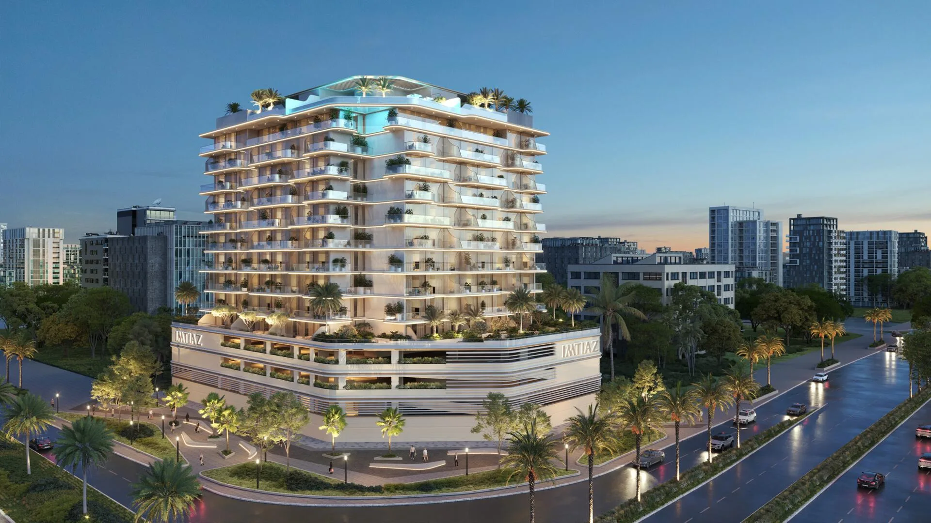 Sunset Bay Grand вечером: подсвеченные балконы и бассейн на крыше
