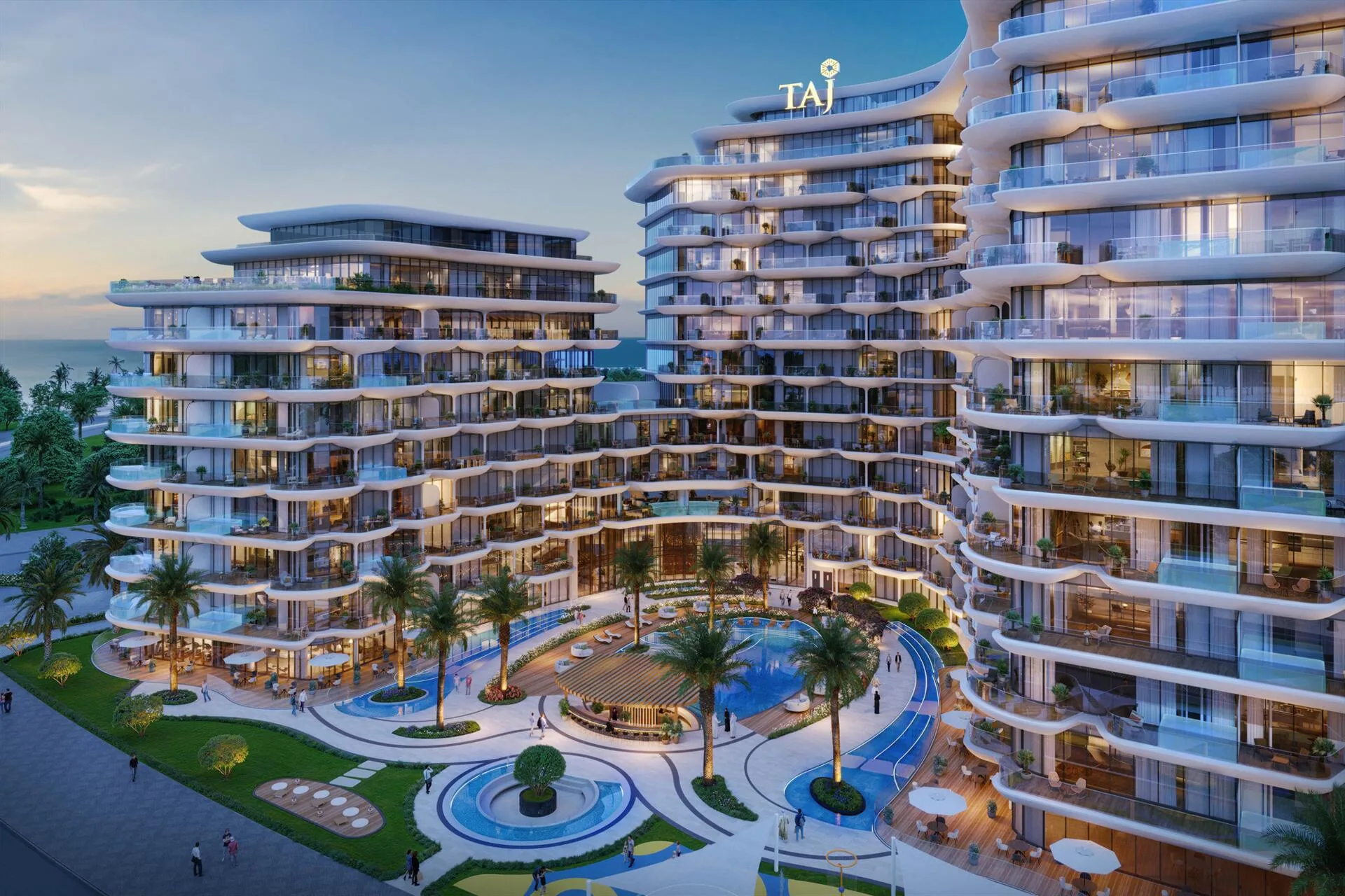 Башни Taj Wellington Mews вечером, подсвеченный бассейн во дворе