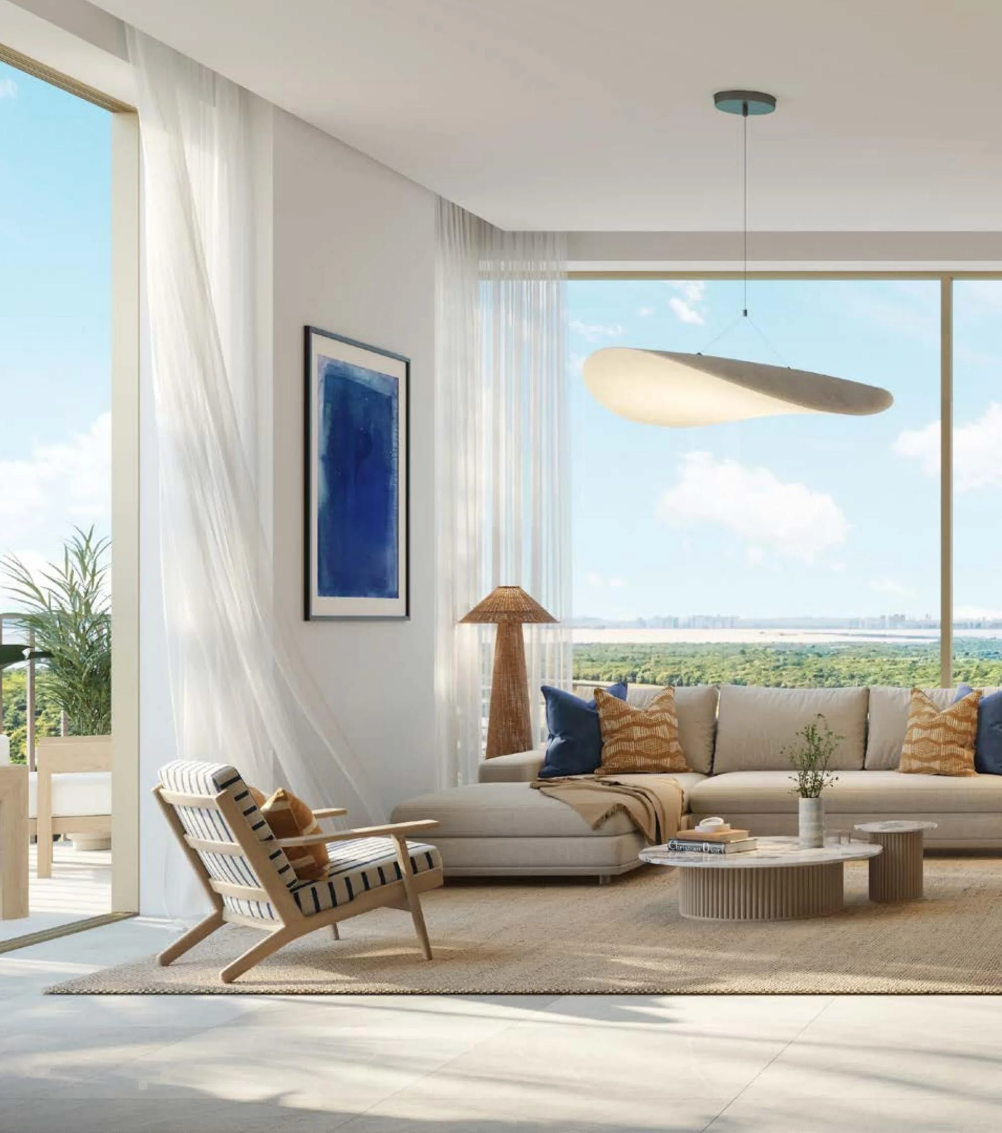 Гостиная с панорамным окном в квартире The Beach House Fahid
