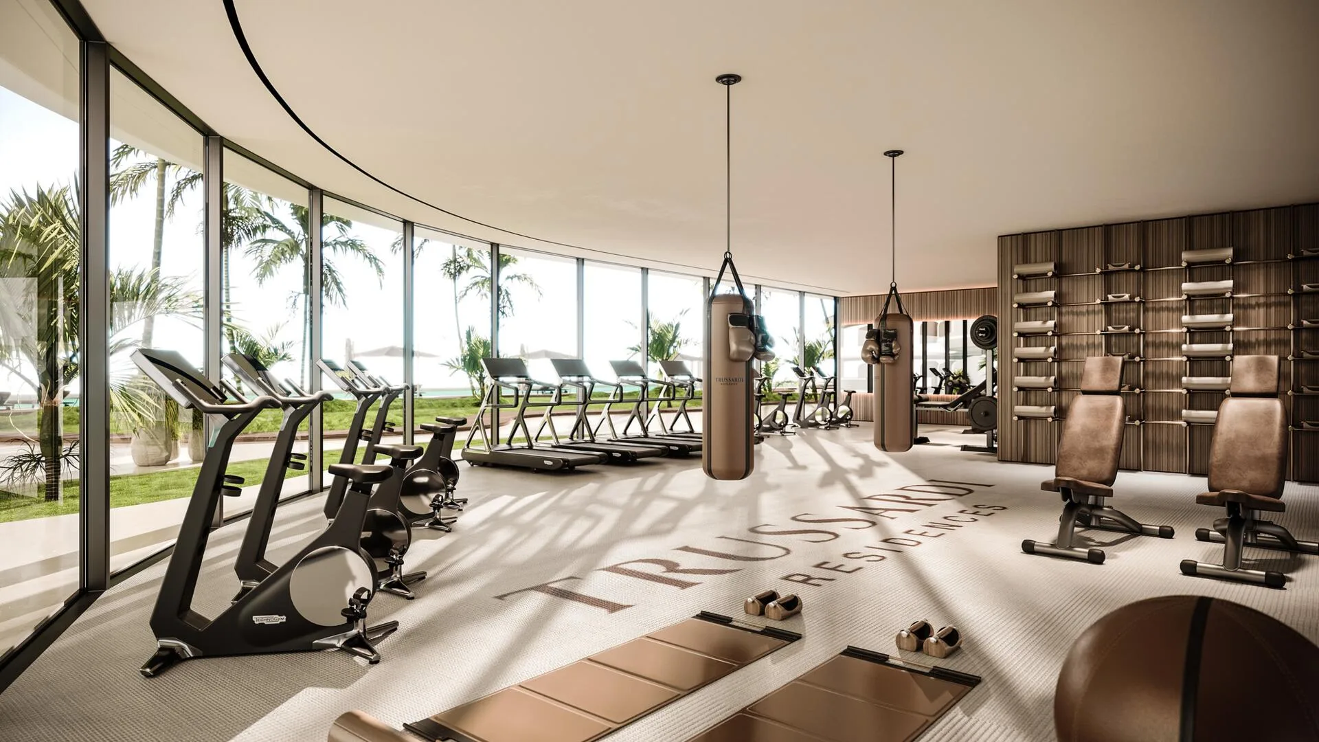 Фитнес-центр Trussardi Residences Phase II с окнами в сад