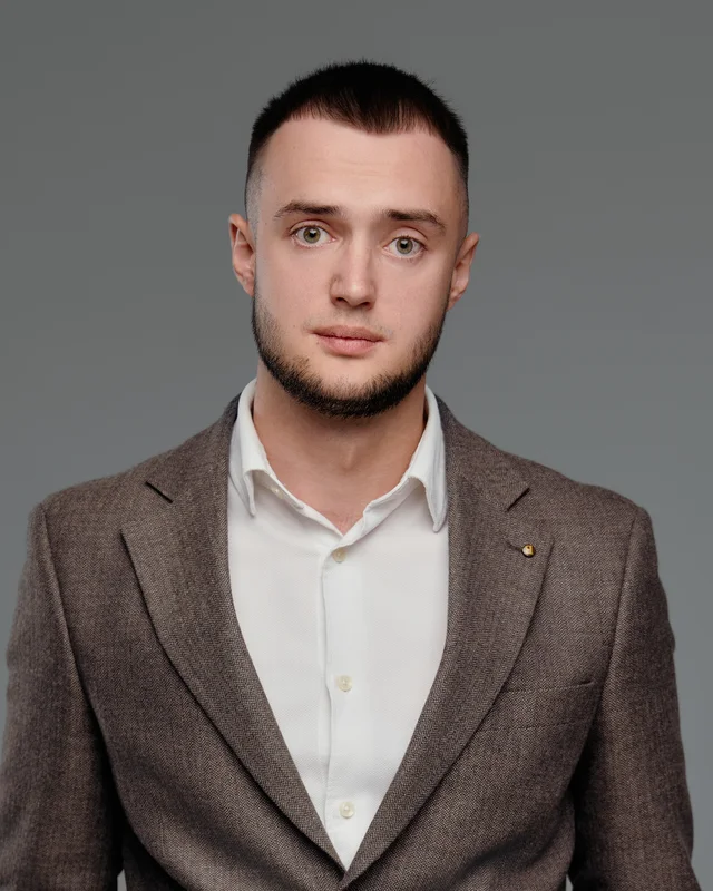 Александр Попов, брокер по недвижимости